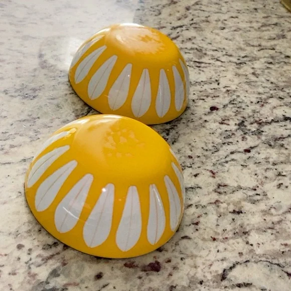 Two Cathrineholm 4 Inch Yellow and White Lotus Enamel Bowls - Picture 7 of 9